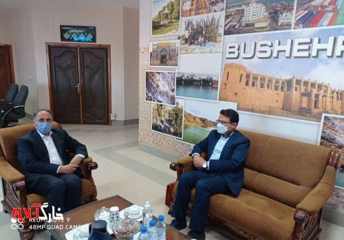 نشست مدیر پایگاه ملی میراث فرهنگی جزیره تاریخی و کهن خارگ با معاون سیاسی امنیتی استانداری بوشهر