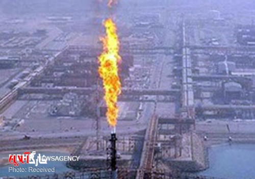 صنعت نفت به مردم استان بوشهر بدهکار است