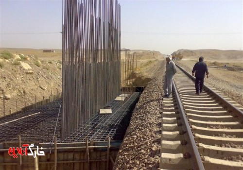 توقف راه‌آهن بوشهر در ایستگاه بی‌پولی/تهاتر گره کار را باز می‌کند