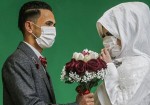 نقض پروتکل‌های کرونایی در مراسم عروسی/ داماد به دادگاه احضار شد