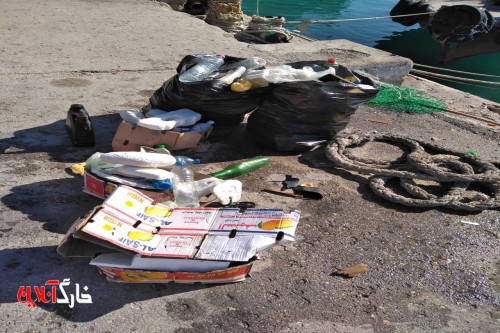 جمع آوری زباله های اسکله مروارید خارگ
