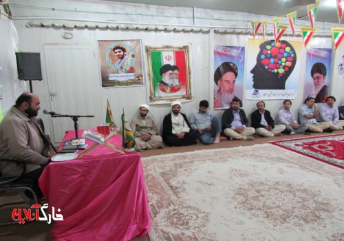 جلسه نهضت روشنگری با محوریت انتخابات به مناسبت دهه مبارک فجر توسط دکتر میرزایی در نقطه نقطه شهر خارگ برگزار شد